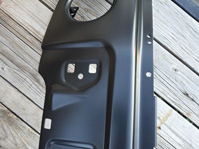 Front bumper 2009-2014 Ford F150 pickup models with fog lights