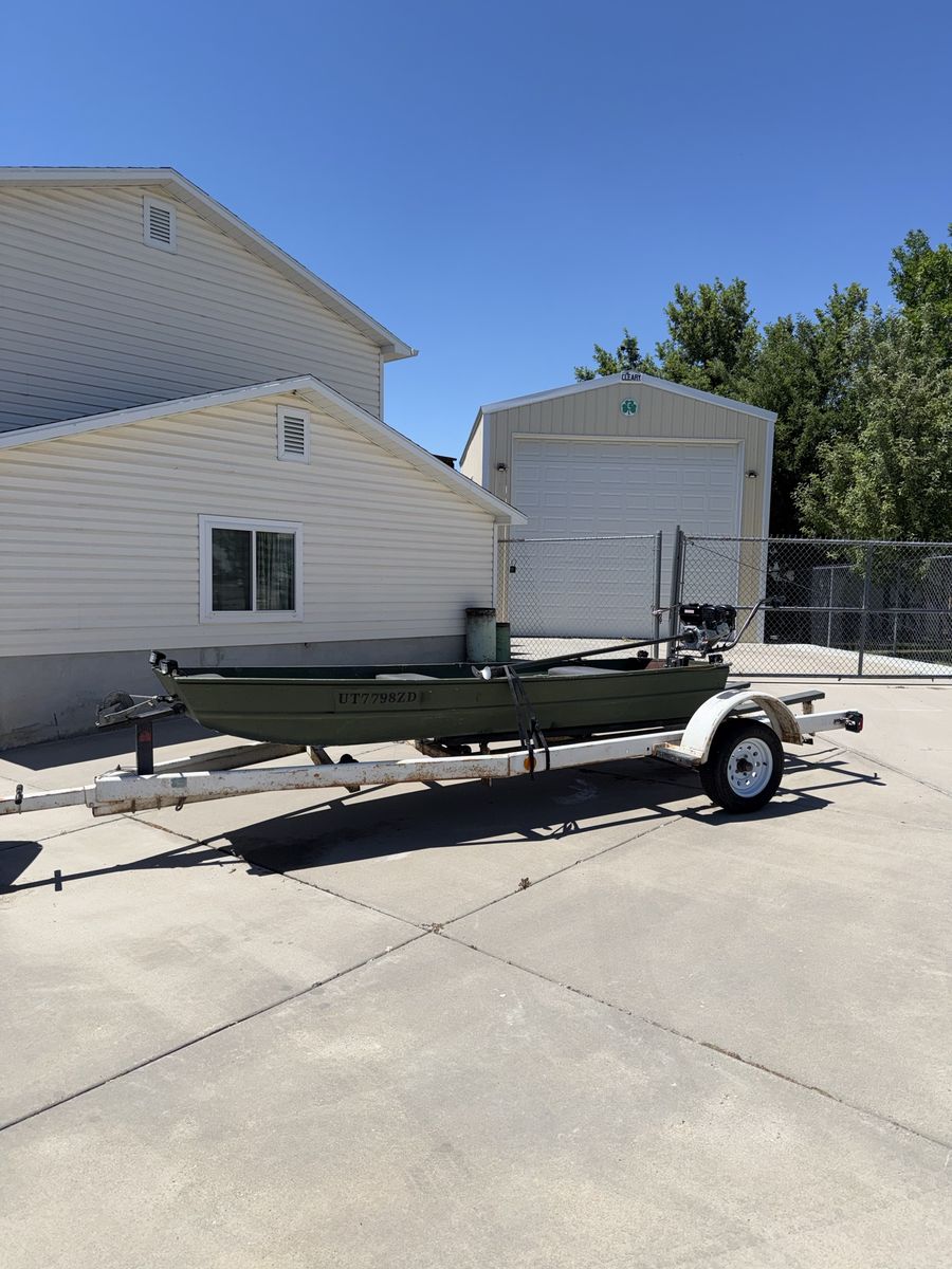 Duck boat