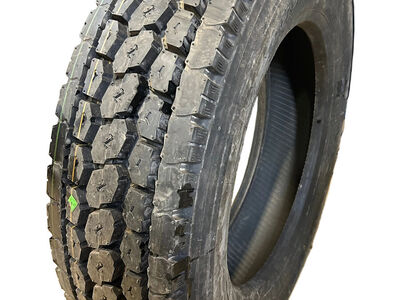 NOS TOYO M647 BSW 255 70 22.5 140/137L 16PLY COMMERCIAL TIRE 558350