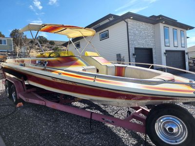 1985 22' Dana Custom Classic Ski Boat