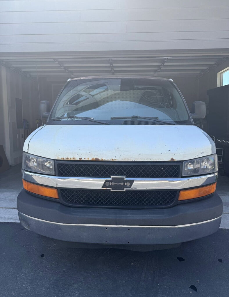2005 CHEVROLET EXPRESS 3500