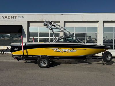 2008 22' Moomba MOBIUS LS Bowrider