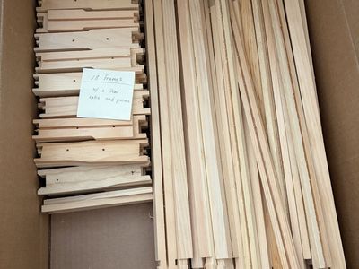 Beekeeping Medium Boxes And Frames, Unassembled