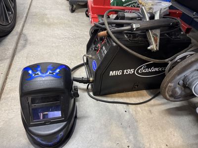 Eastwood MIG Welder 135 AMP 110 V