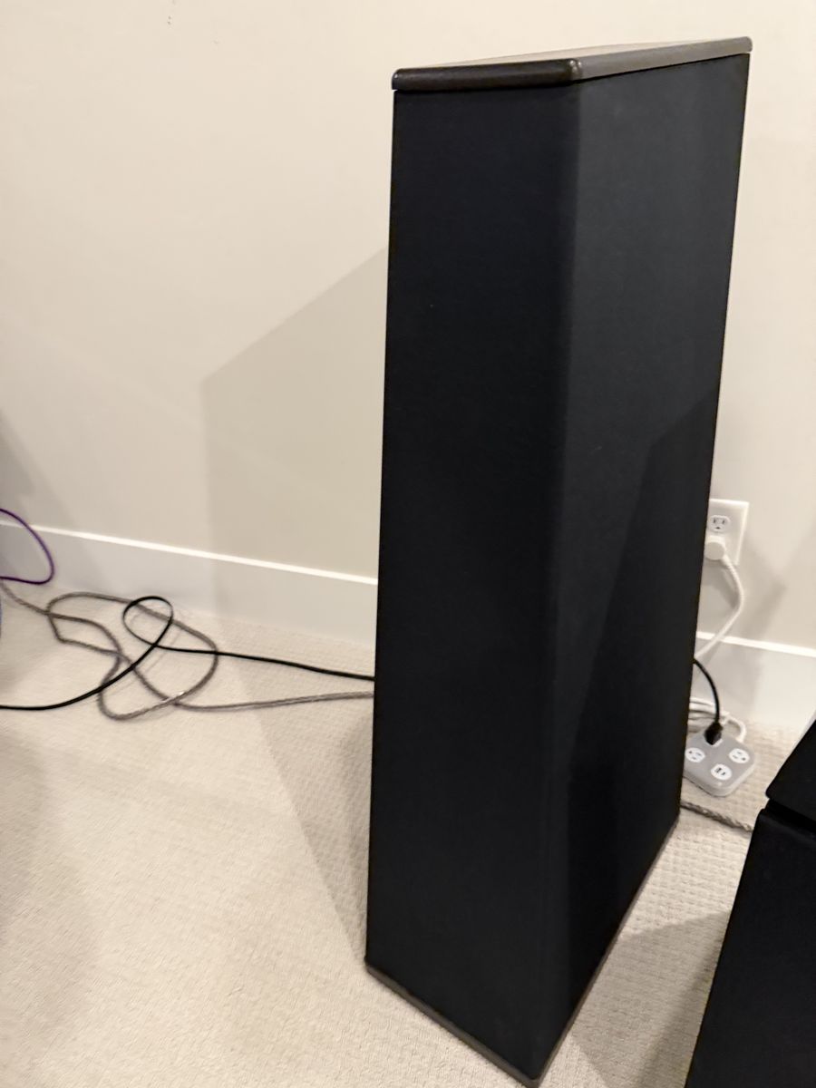 Vandersteen Quatro - Floorstanding Speaker