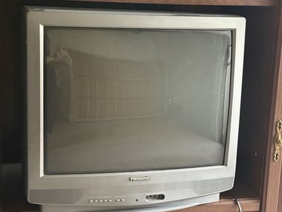 Panasonic CRT 27 inch Retro Gaming TV