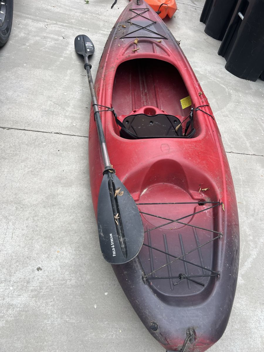 Field & Stream Blade 97 Kayak