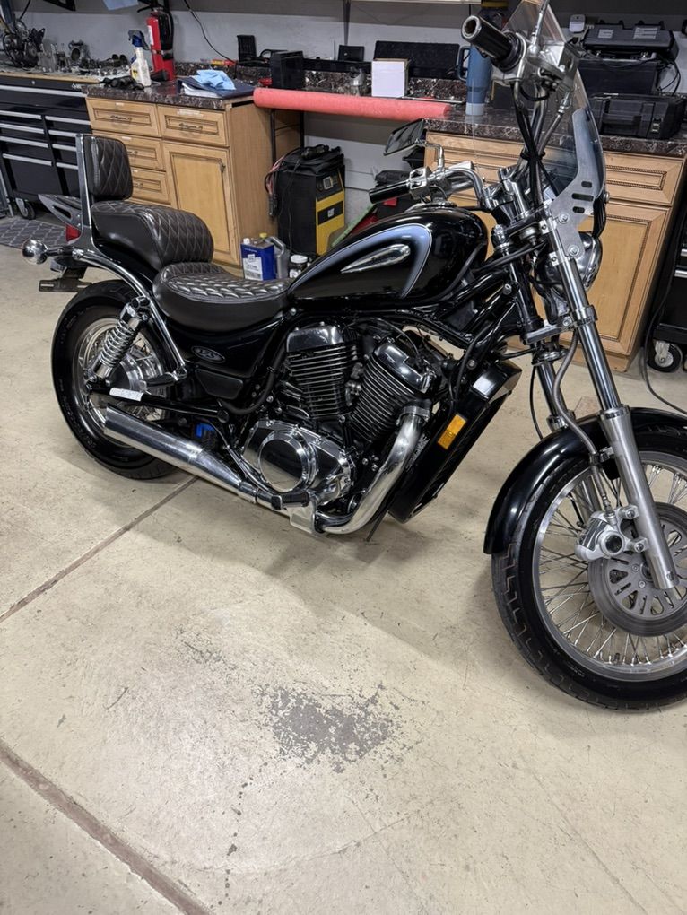 2002 Suzuki Intruder VS800GL Full Rebuild