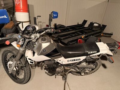 2004 Yamaha XT225