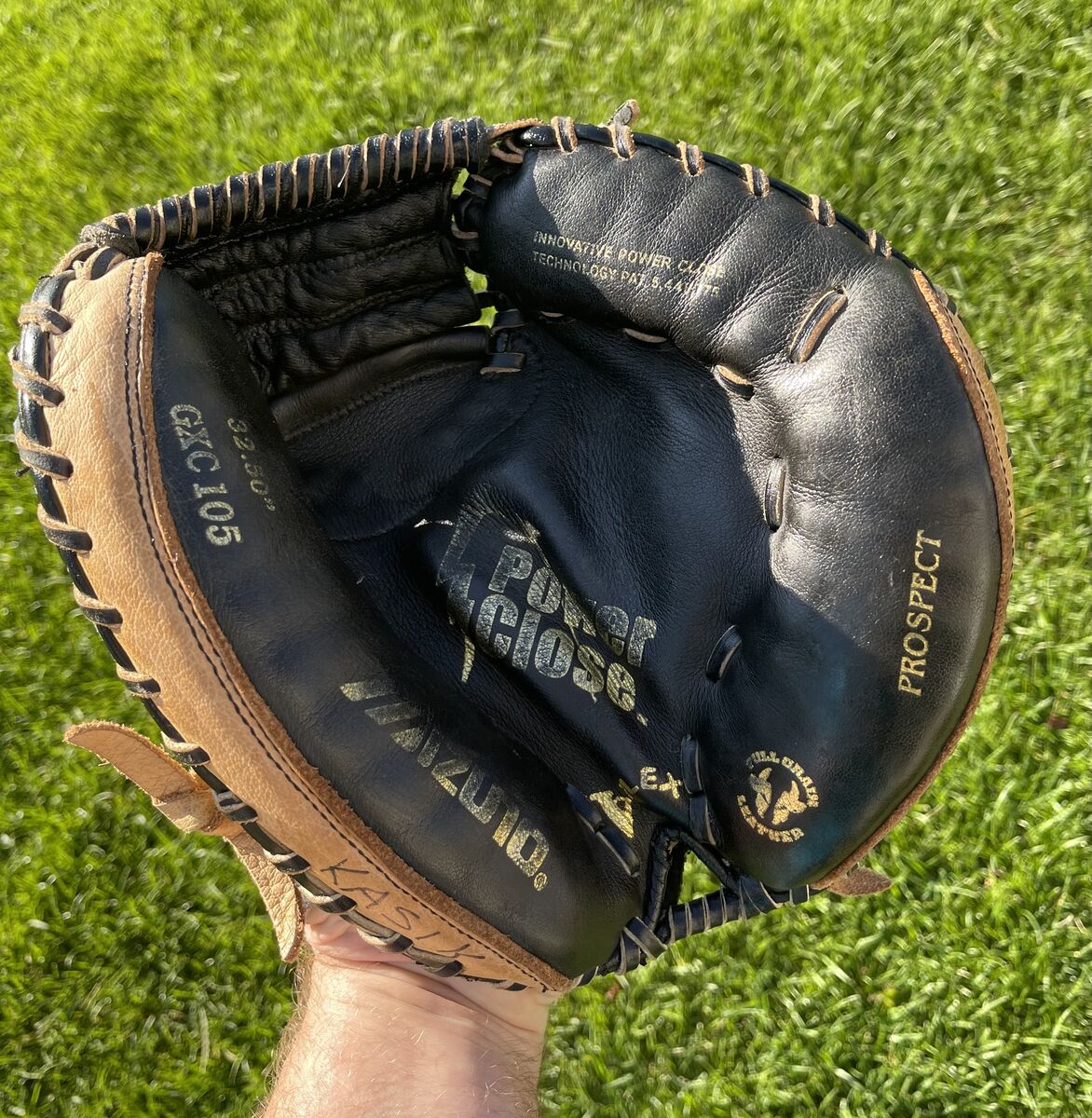 Mizuno Youth Baseball Catchers Glove