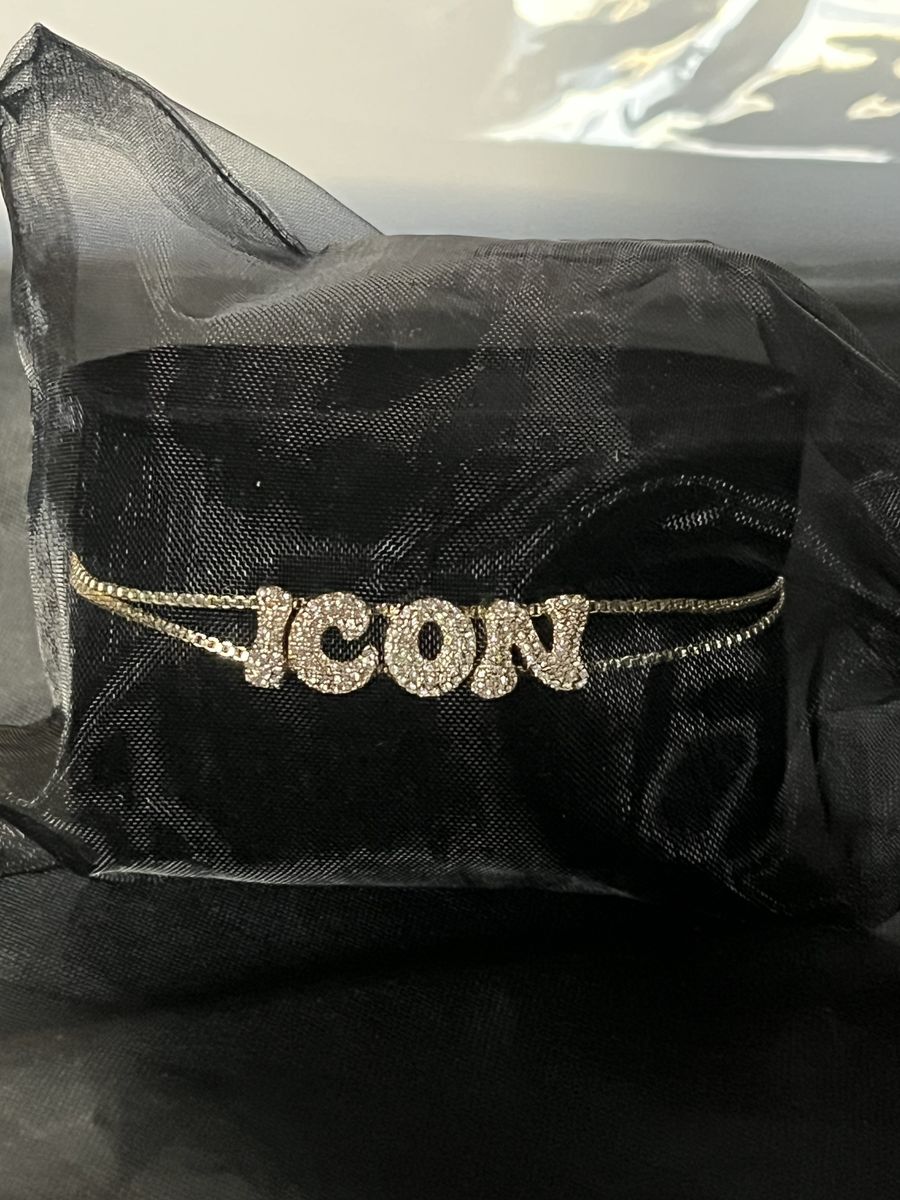 Brand new - "ICON" Baublebar Gold/diamond Letter bracelet