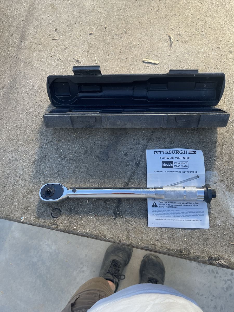 Pittsburgh Pro Torque Wrench with Case and Manual