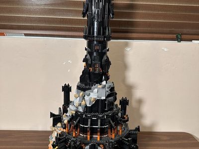 Lego Lord of the Rings Brad Dur Tower Built