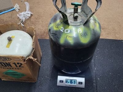 Dupont Freon 12 R-12 Refrigerant Canisters - 15lb Partial and 20lb Full