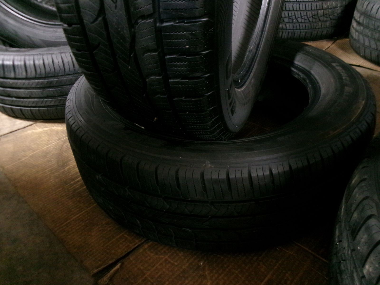 225/60R17 BIG O LEGACY ALL SEASON PAIR OF TWO USED TIRES