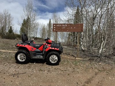 2010 Polaris Sportsman 550 & Triler
