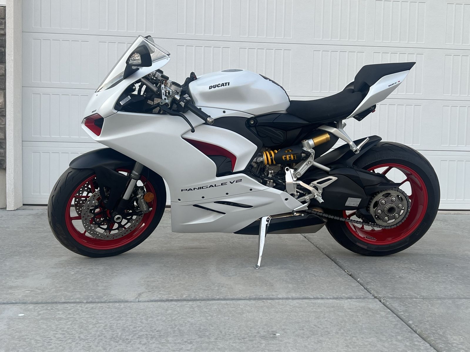 2021 Ducati Panigale V2 - Rare White/Red - 1,124 Miles - $15,495