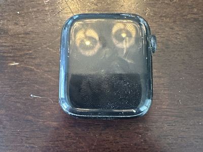 Apple Watch Series 4 44mm Stainless Steel, Sapphire Crystal, Cracked Screen, Works