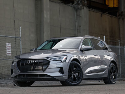 2021 AUDI ETRON SUV quattro Premium