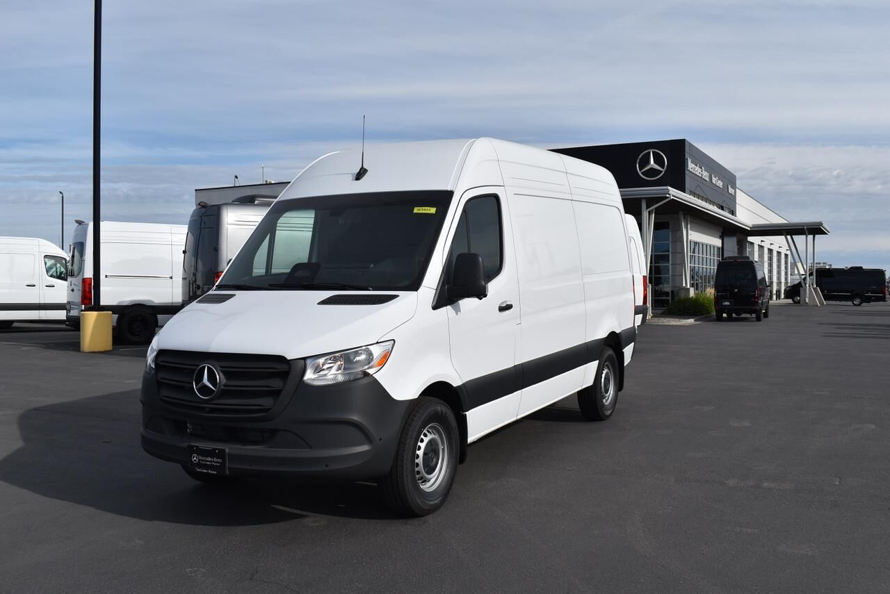 2025 Mercedes-Benz Sprinter 2500