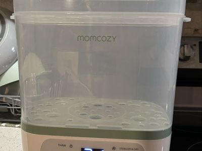 Momcozy bottle sterilizer