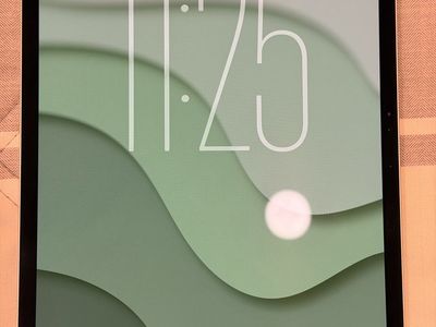 11 Inch M4 iPad Pro Bundle W/Smart Keyboard, Folio