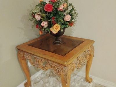 Matching side tables with glass top (2)
