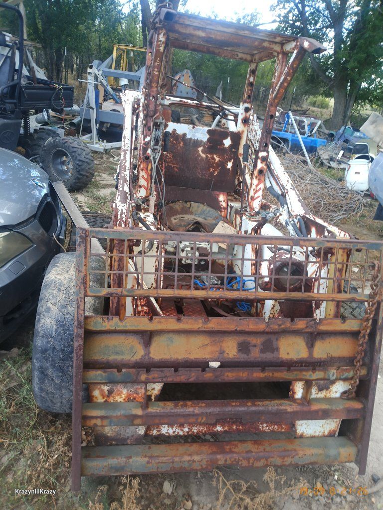 Main image 4