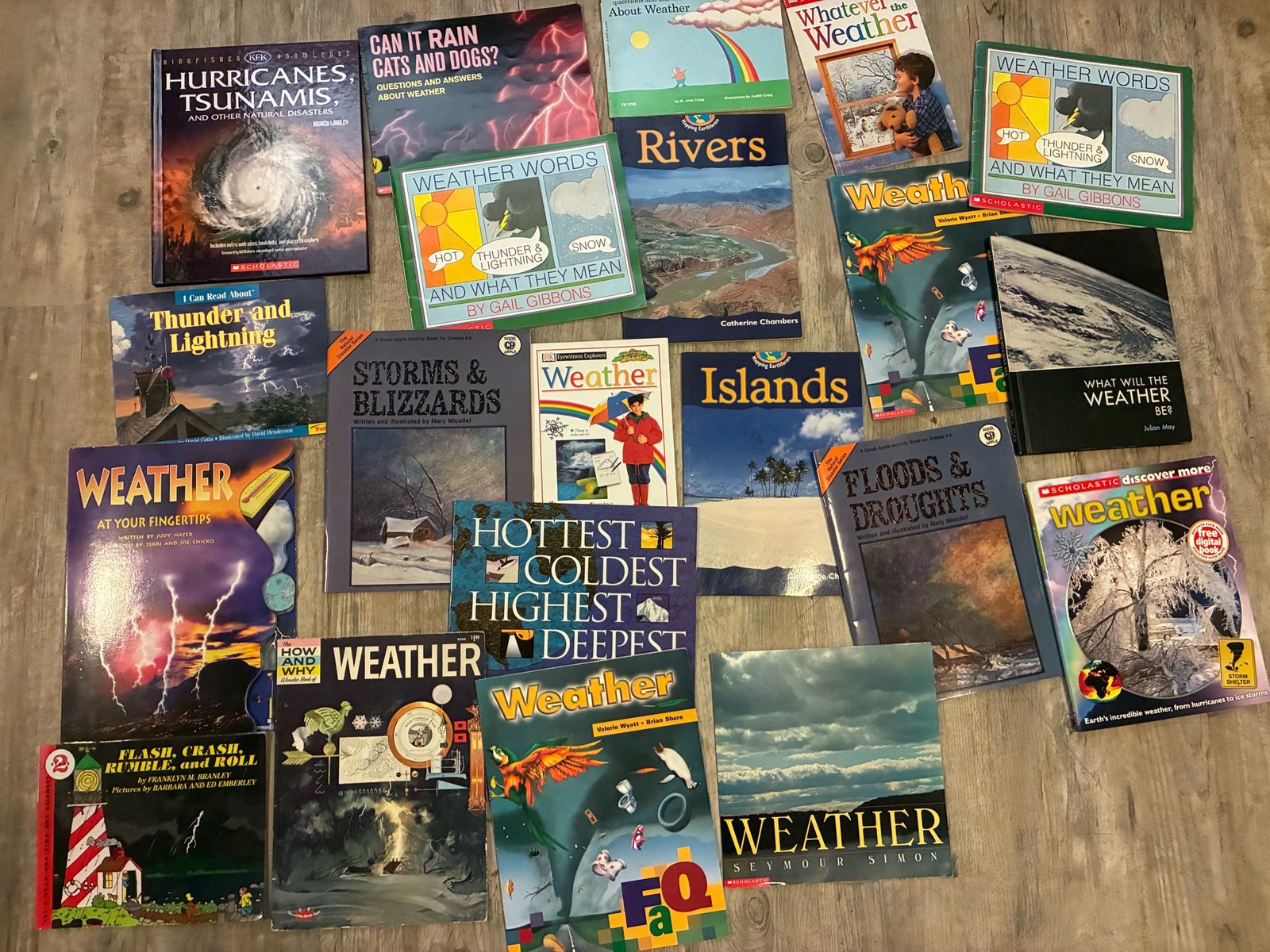 Lot of over 20 Children's Weather and Nature Educational Book, teachers, home school, parents, Science Books hurricanes, storms