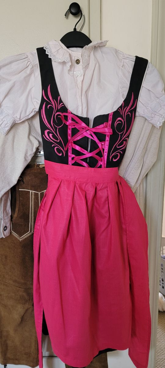 Traditional Black and Pink Dirndl Dress Set with Blouse and Apron Size 2