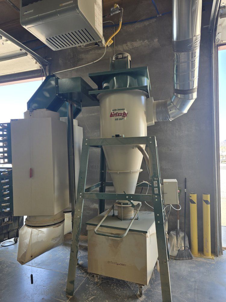 Main image 3