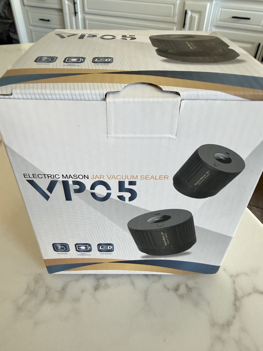 MASON JAR VACUUM SEALER- NEW!
