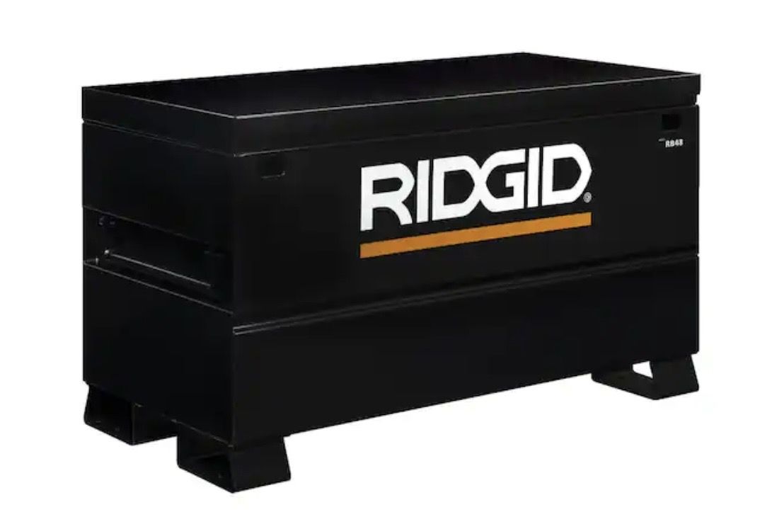 Shop RIDGID 48 in. W x 24 in. D x 28.5 in. H Universal Storage Chest