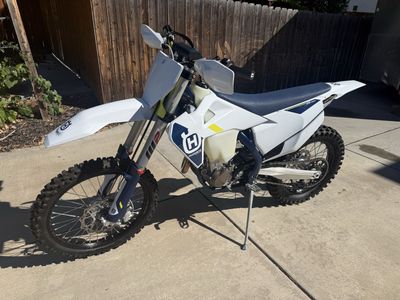 2022 450 FX low Hours