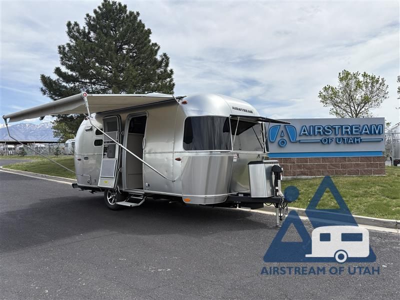 New 2026 Airstream Caravel 20FB