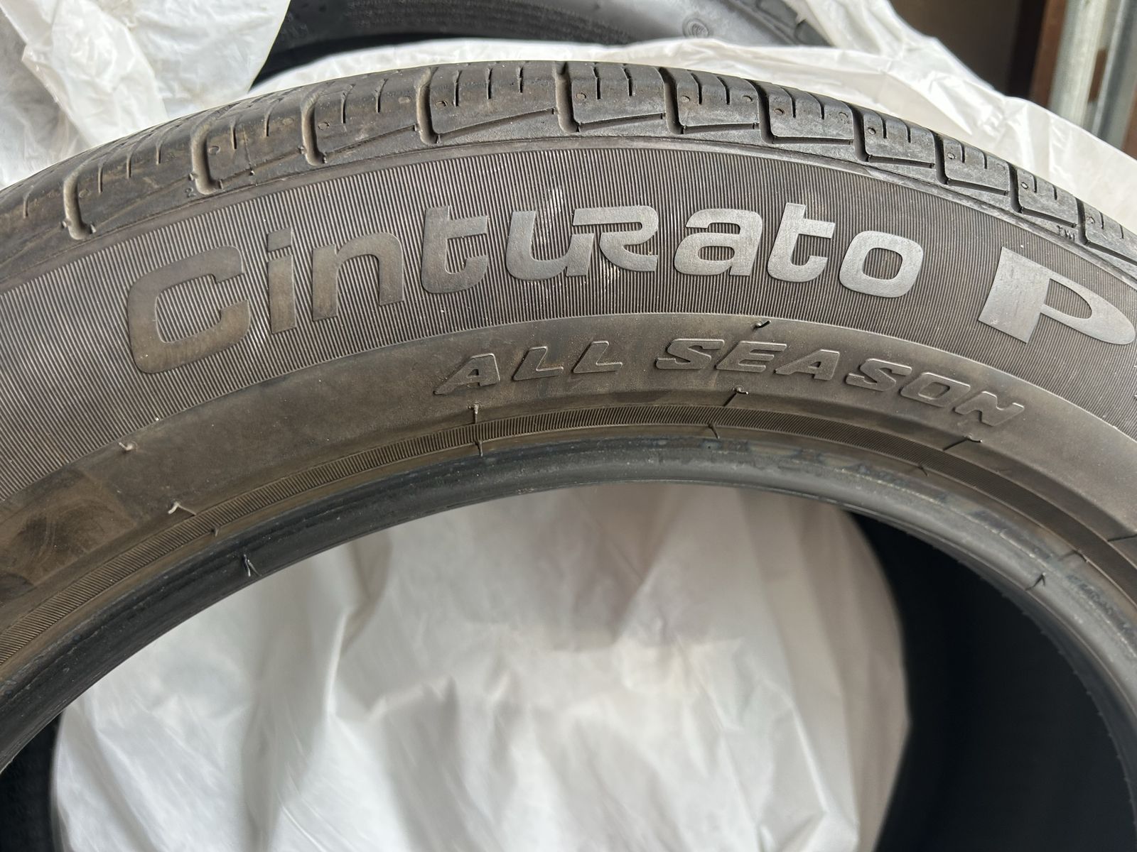 Pirelli Cinturato P7 All Season Run Flat Tire 245/50R18 100V - Excellent Tread