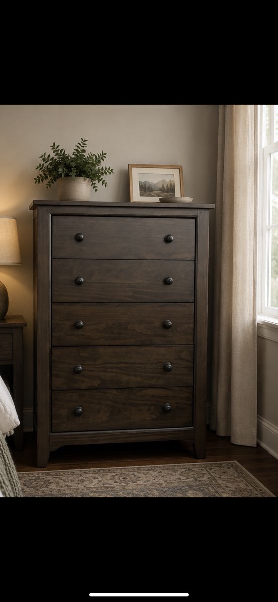 In Box Brand New Gorgeous 5 Drawer Dresser