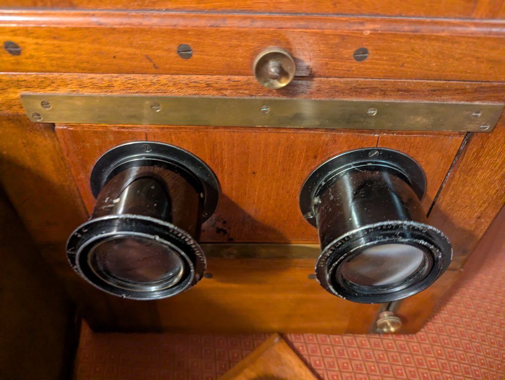 Main image 9