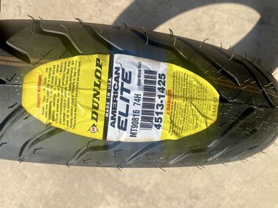 Dunlop American Elite NT90B16 74H Rear Black Wall Motorcycle Tire - Made in USA