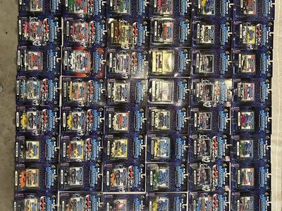 Toys! Toys! Toys! Hot Wheels, Starting Line-up !