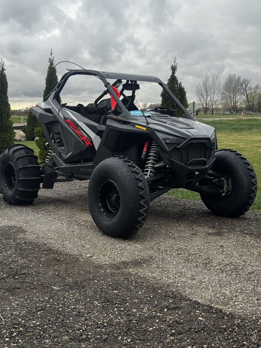 Polaris RZR Turbo R Ultimate