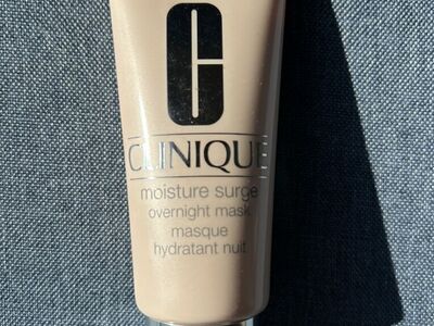 New Clinique Overnight Moisture Surge Mask