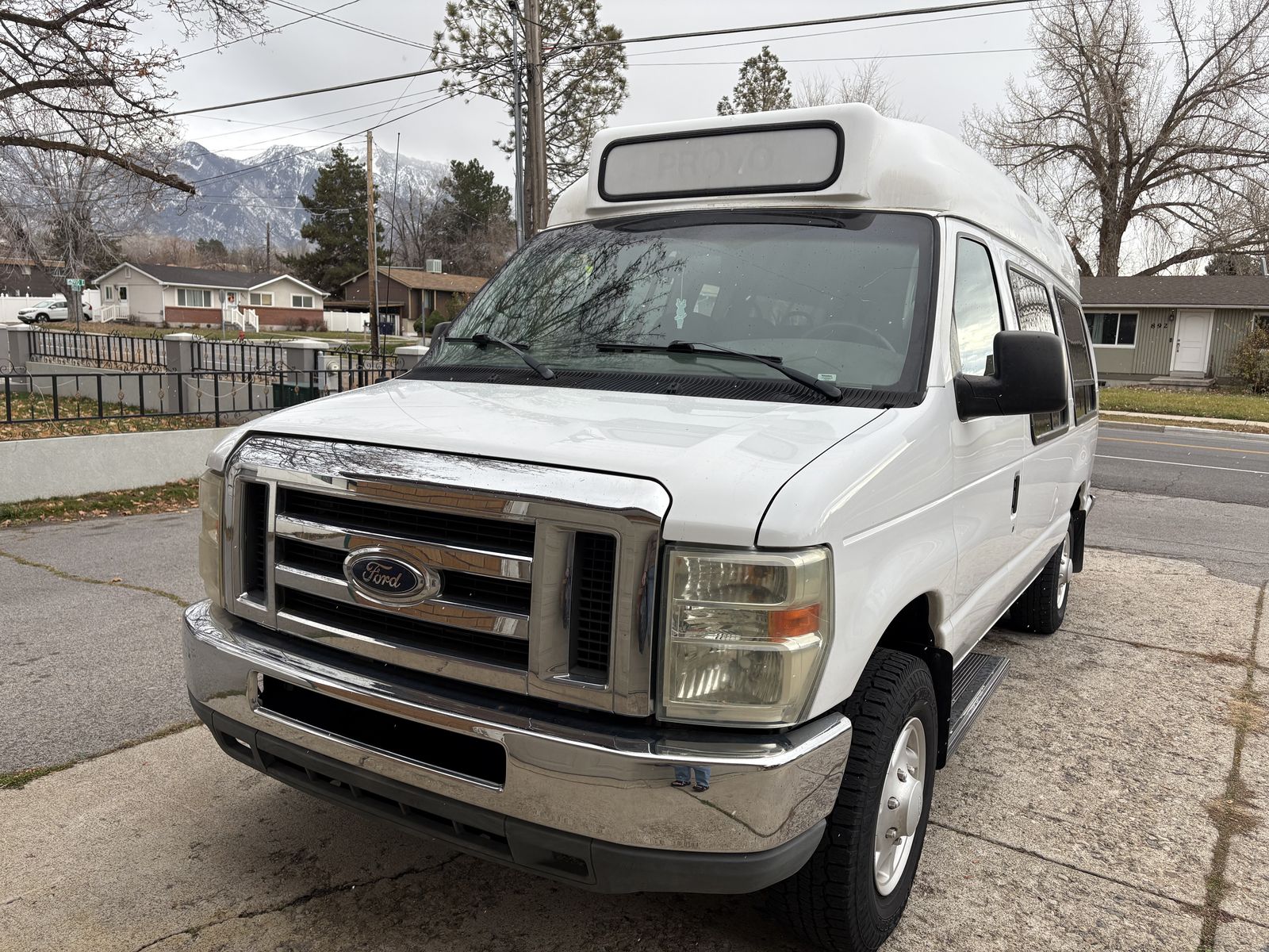 2008 FORD E E-250