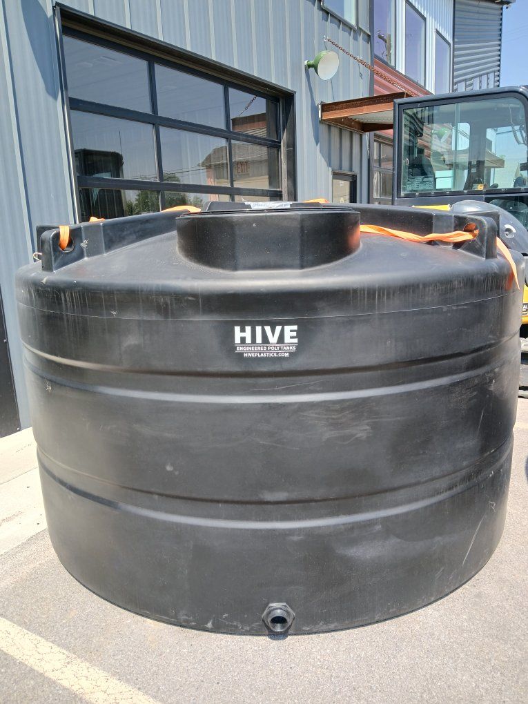Vertical Water Storage Tank 3 different sizes