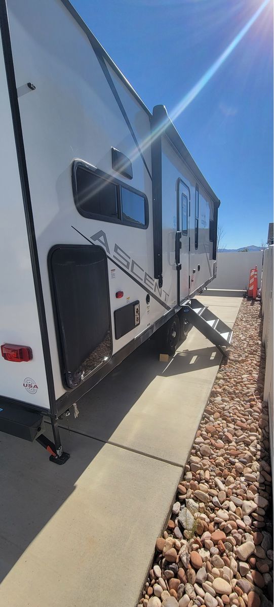 2023 Ozark Accent 2670RKX