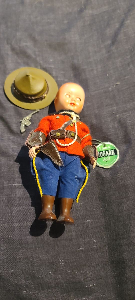 Busby Park Ranger Outfit Character 6" Doll w/Sleeping Eyes