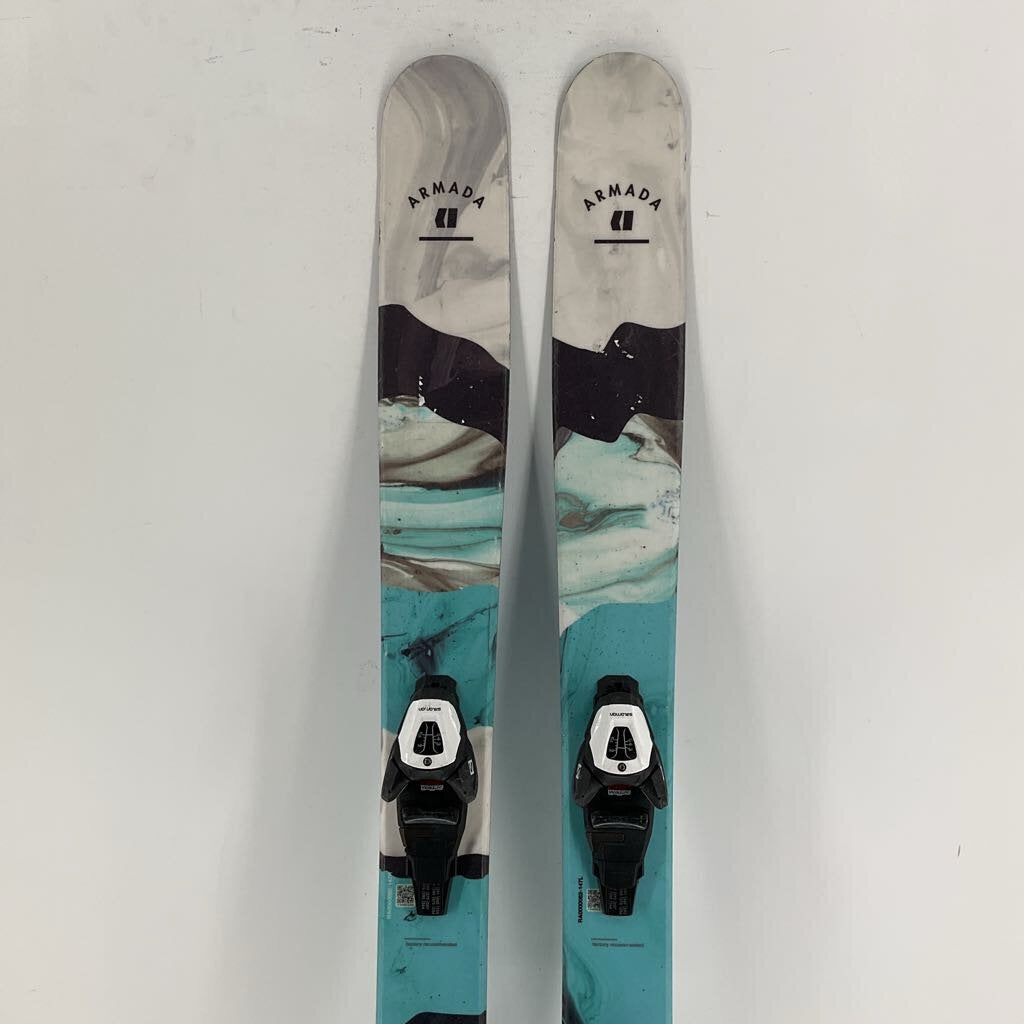 Armada Junior's Tantrum w/ Salomon L6 Demo Bindings