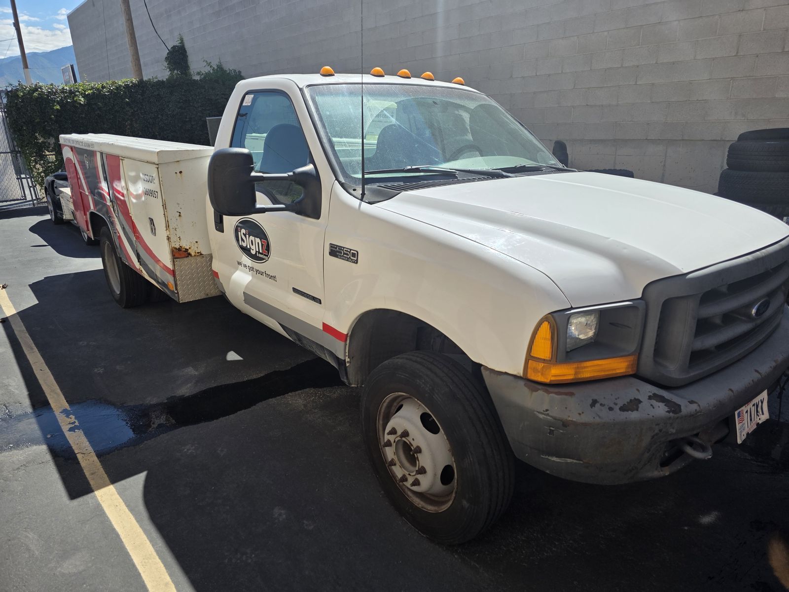 2001 Ford F-550 XL