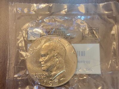 1977-d Eisenhower. dollar uncirculated 60 cn clad