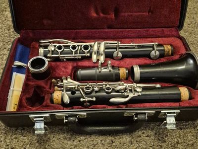 Yamaha Clarinet with Warranty